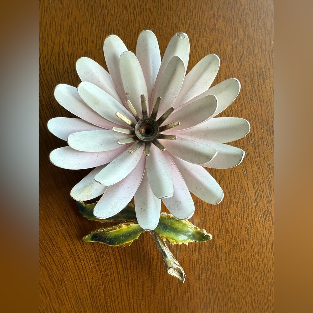 Vintage Floral Enamel Brooch